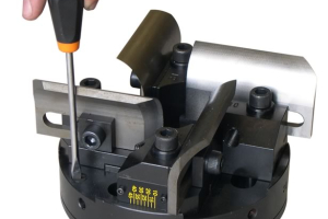 Adjustable Diameter Tool Milling Machine For Round Rod Production TV 45 65 80