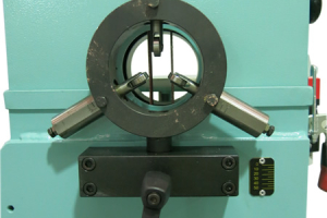 Selfcentering Bushing Orbital Sanding Machine For Straight And Curved Wood Parts LPC 160